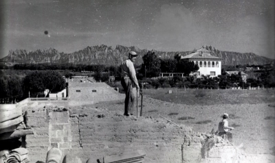 Vista de la Torre Solana des de la casa veïna, Cal Figueres (dècada de 1960)